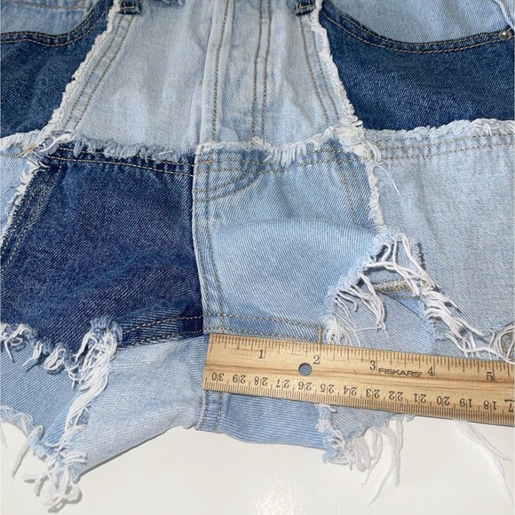 Wild Fable Patchwork Jean Shorts Womens Size 0 Cowgirl CountryLight Medium Wash - Picture 6 of 8